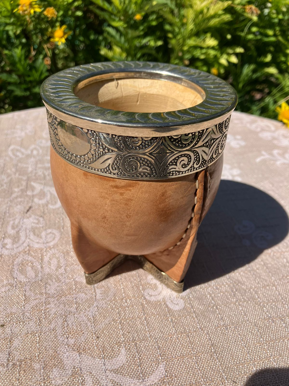 Imperial base de alpaca y virola cincelada